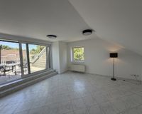 Helles Wohnzimmer 