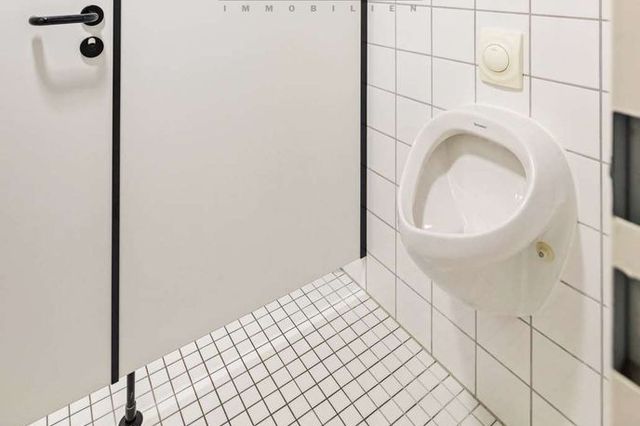 WC Herren