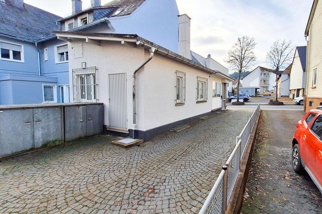 Einfahrt