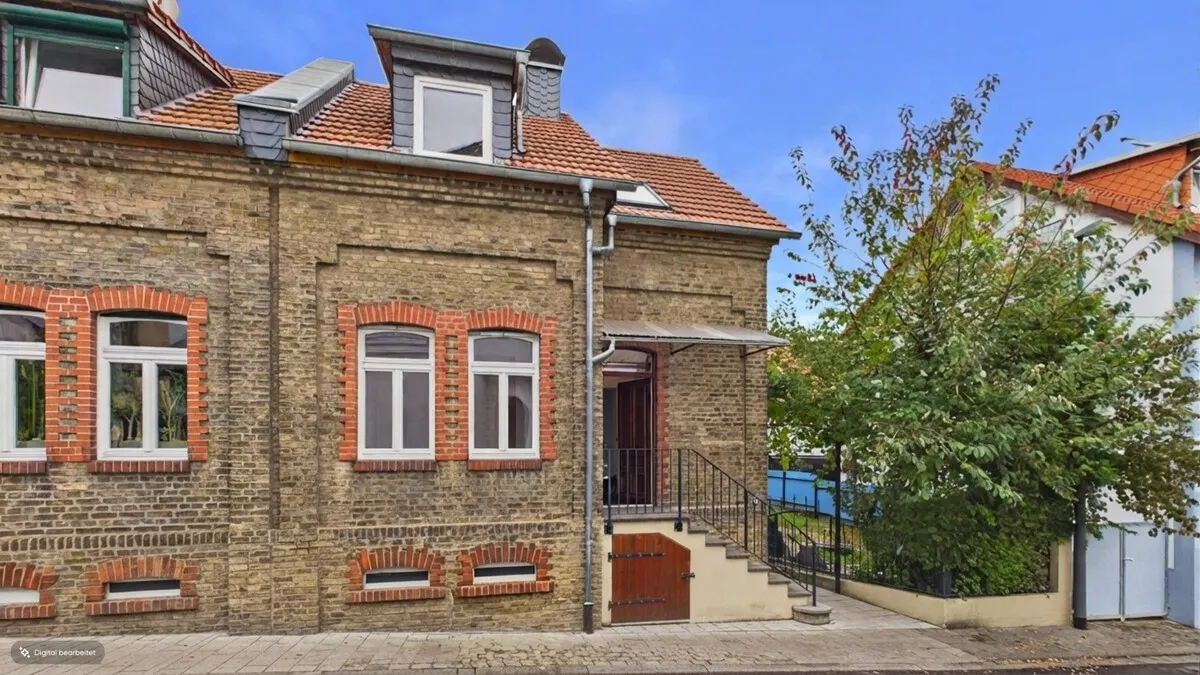Straßenansicht