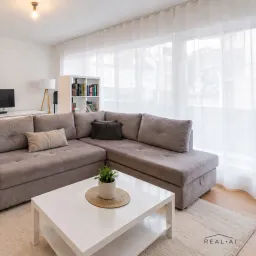 Seniorengerechte, moderne 2 Zimmer-Whg mit Balkon im Siegburger Zentrum!