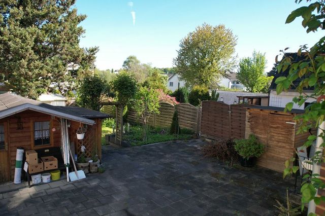 Terrasse & Gartenhaus