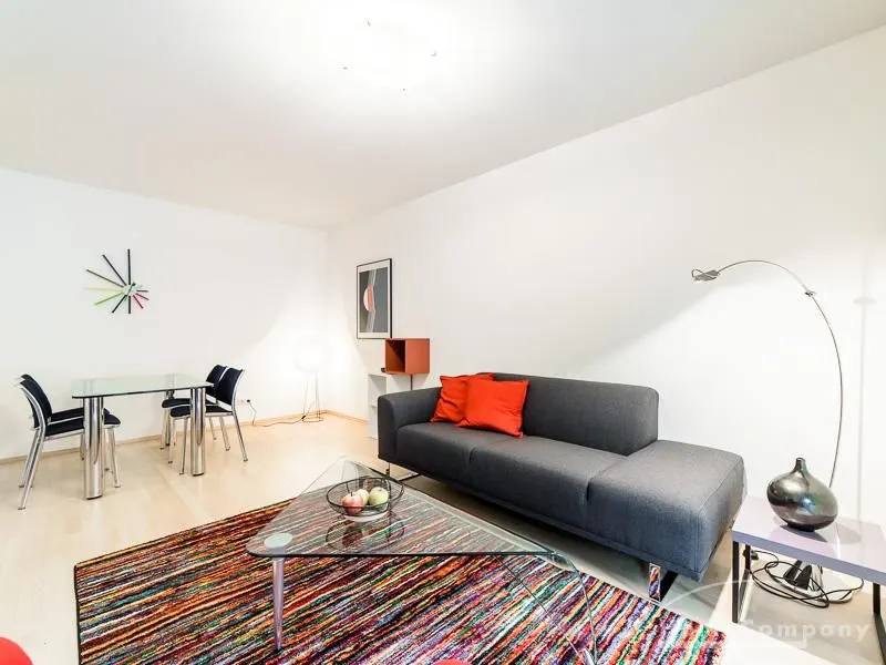 Wohnzimmer mit Essbereich