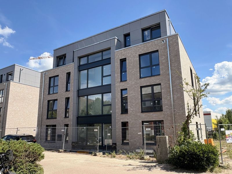 Altersgerecht, attraktiv & ausgezeichnet gelegen! – Penthouse zur Miete - Photo 4