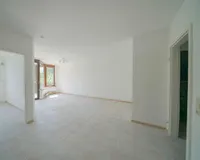 Wohn-/Essbereich mit offener Küche