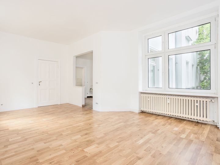 Charmanter Altbau: Helle und großzügige Wohnung in Toplage von Prenzlauer Berg!