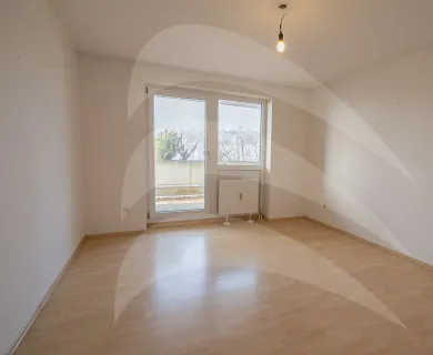 Ruhige 2-Zimmer Wohnung mit Inn Blick und Nähe zur Uni und Klinikum in Passau