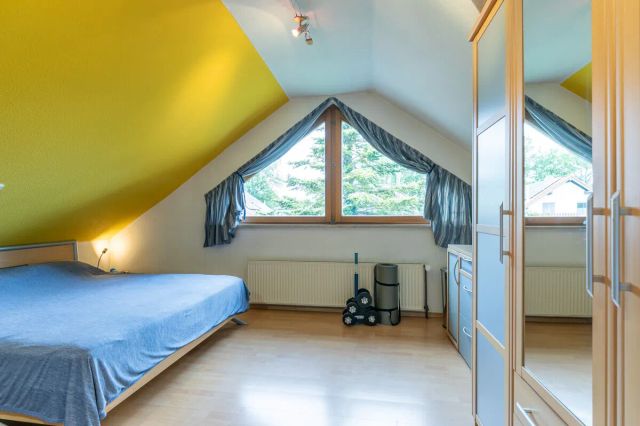 Schlafzimmer II