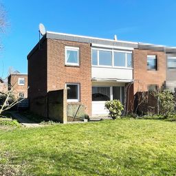 Zwei auf einen Streich: Einfamilienhaus mit Garage + zusätzlicher Bauplatz