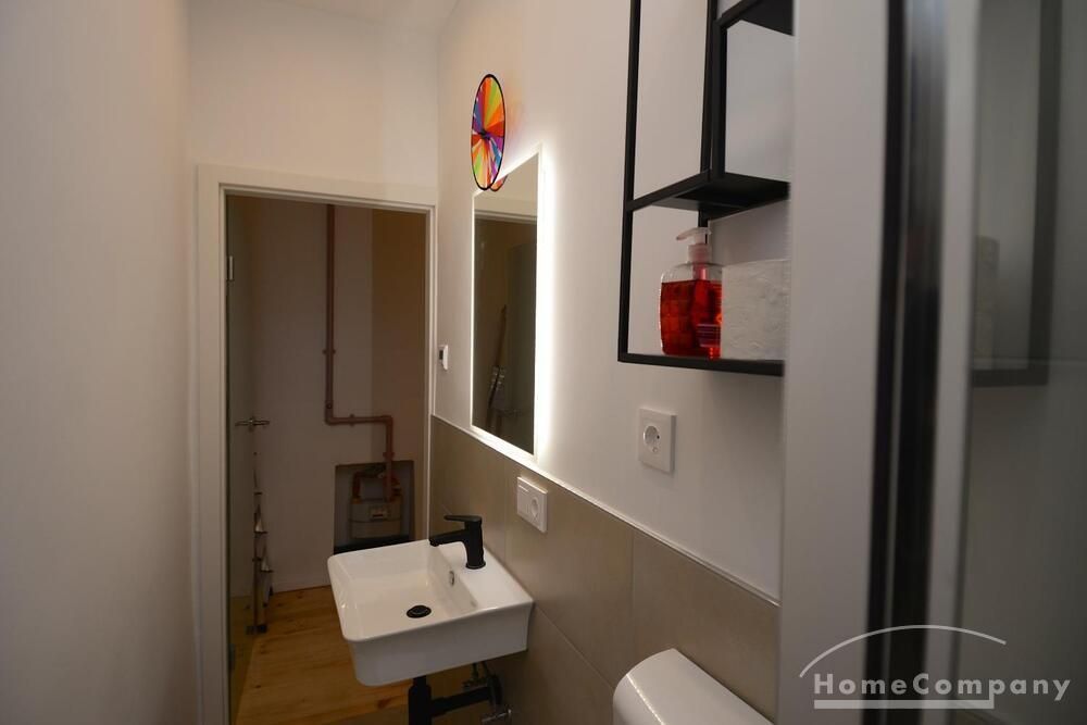 Erstbezug: Aufwendig renoviertes Apartment in Prenzlauer Berg - Photo 4