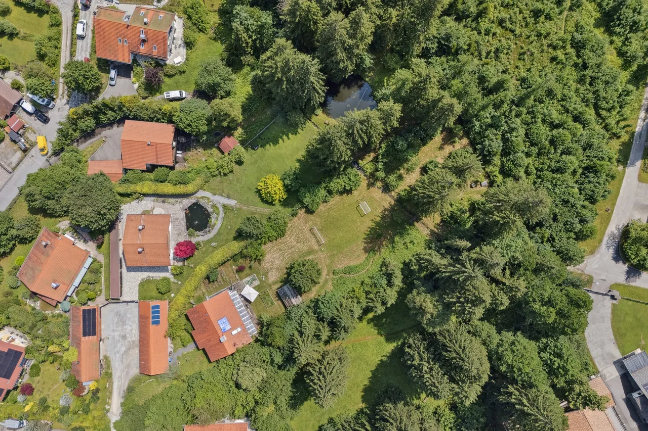 Wohnbaugrundstück für eine Doppelhaushälfte in Neuhaus am Schliersee