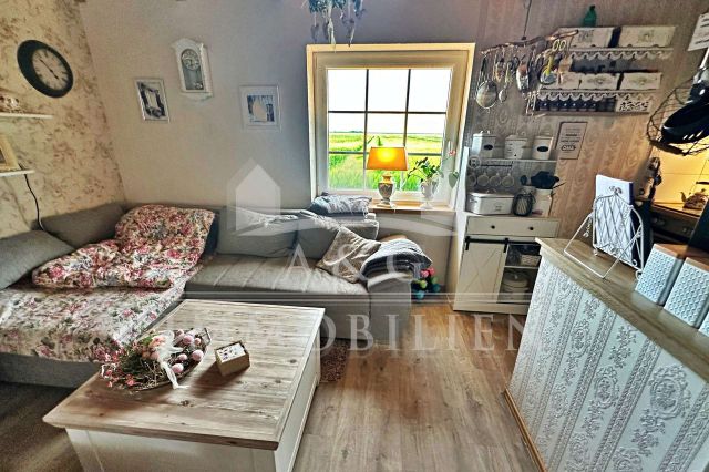 WOHNZIMMER/KÜCHE II. WOHNHAUS