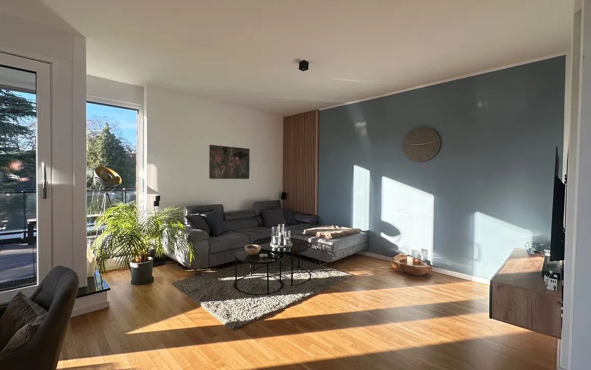 Exklusives Penthouse mit 101 m², umlaufendem Balkon, Aufzug und Tiefgaragenstellplatz