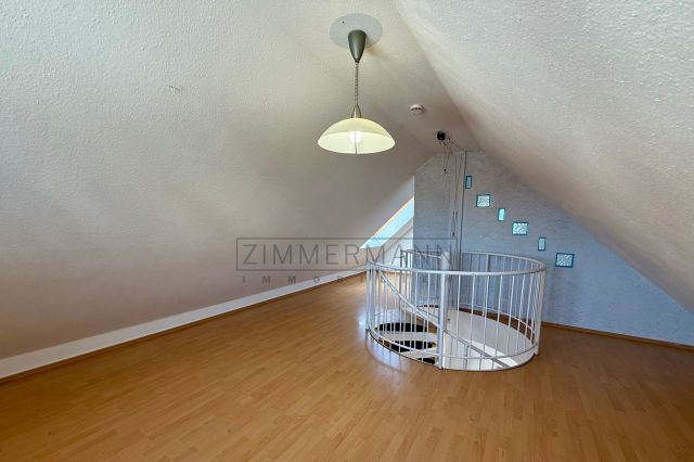 Arbeitszimmer