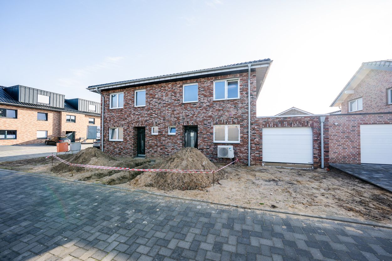 Vier Zimmer, offener Wohnbereich, eigener Garten – Ihr individuelles Zuhause wartet