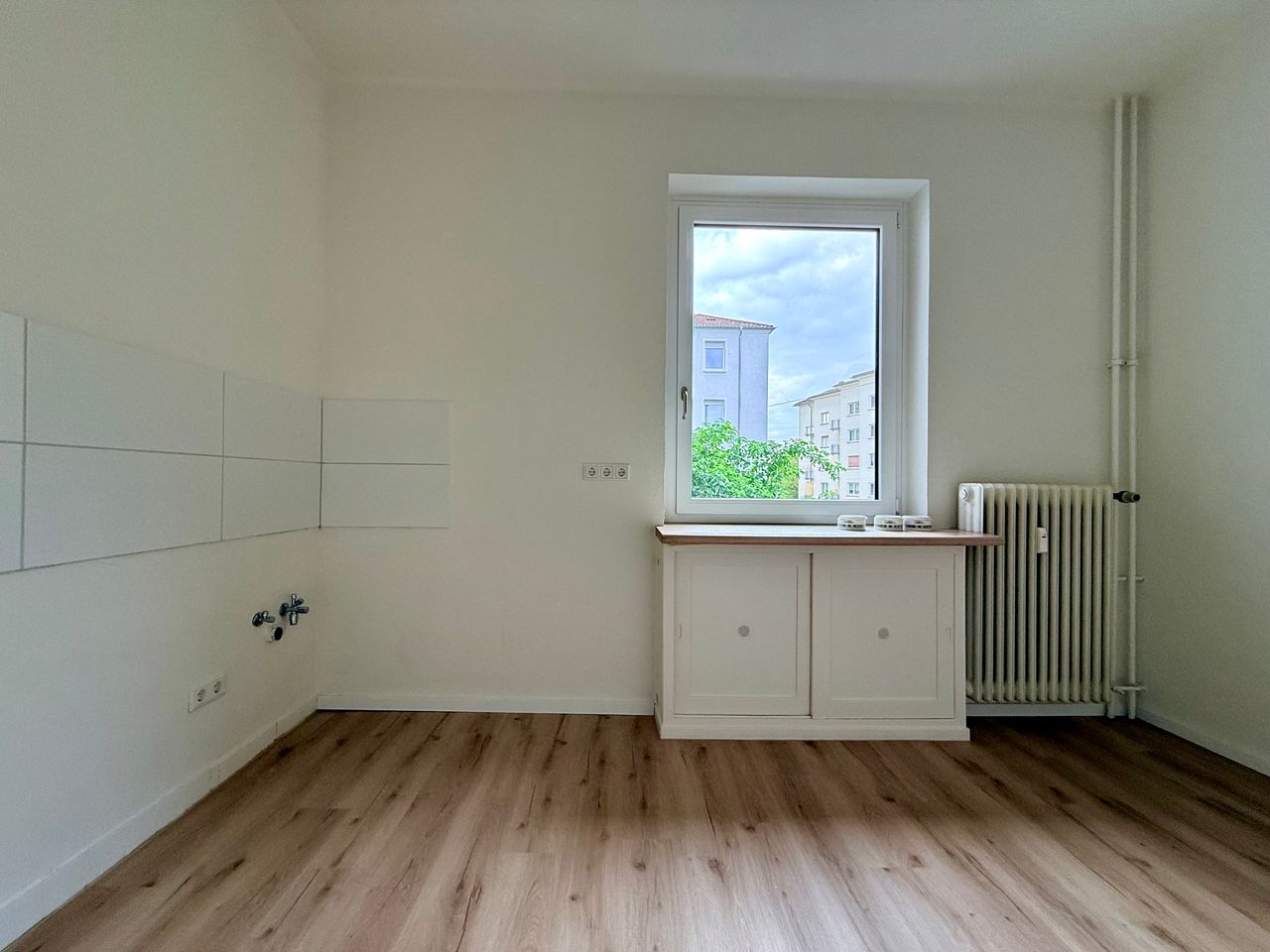 MA-Lindenhof – Erstbezug nach Sanierung! 2 ZKB-Wohnung - Photo 1