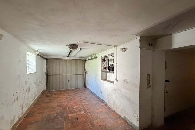Garage KG