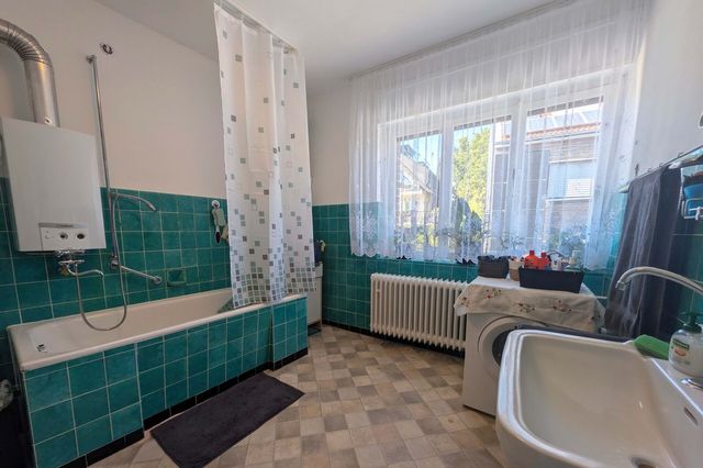 Bad Wohnung 1