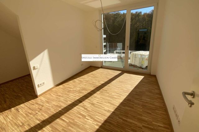 Schlafzimmer mit Ankleidezimmer 