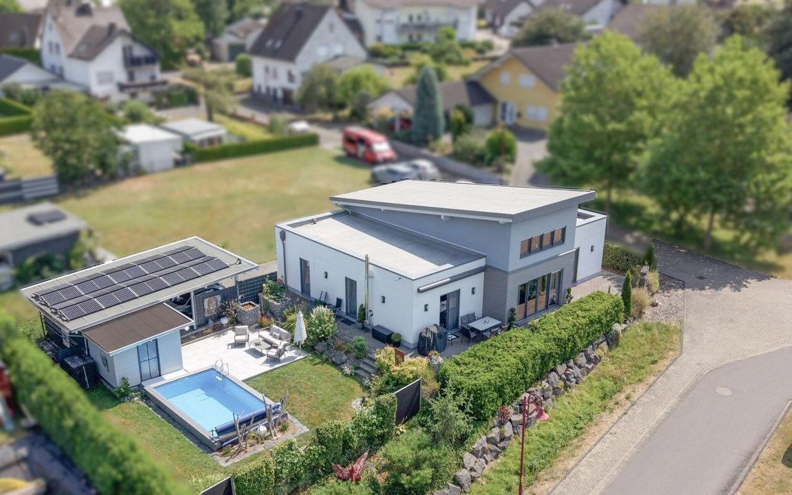 Barrierefreies & komfortables Einfamilienhaus mit Pool, PVA und vielen Extras!