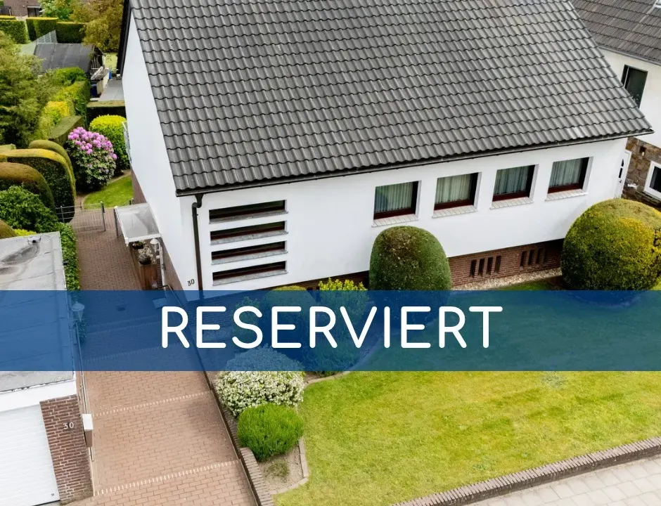 – R E S E R V I E R T – Einfamilienhaus auf einem großen Grundstück mit Weitblick in ruhiger Lage in Kleve-Materborn