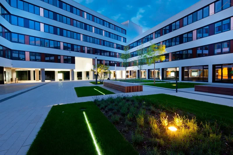 Außenansicht (©Deka Immobilien)