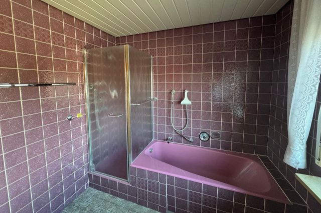 Badezimmer EG