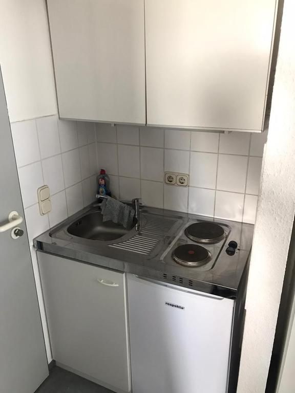 Studenten Apartment mit Singleküche & Balkon - Photo 4