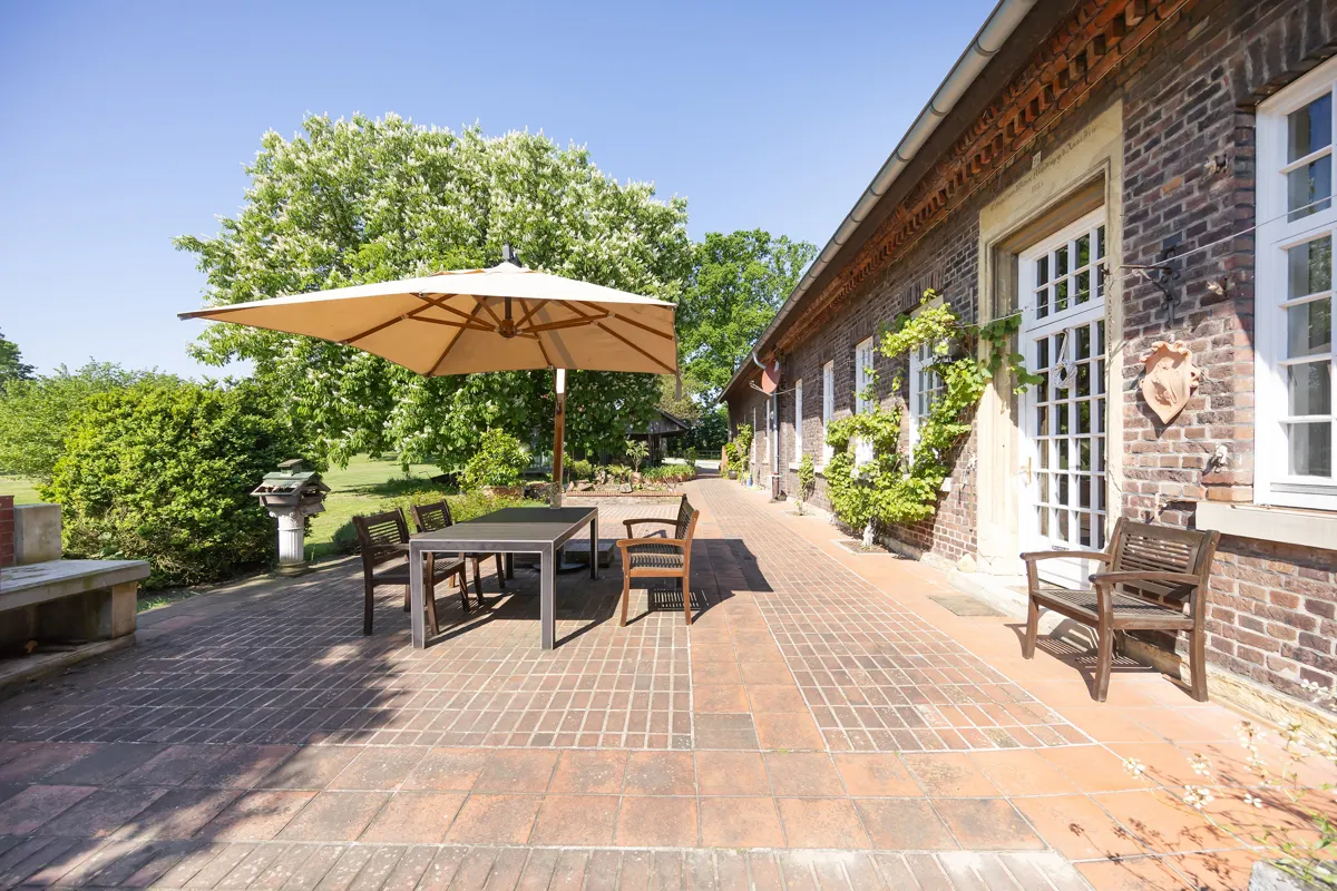 Terrasse Haupthaus