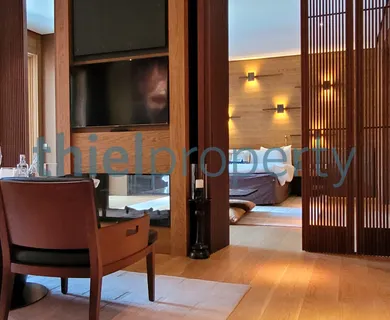 Exklusive Residenz mit grosszügiger Terrasse und direktem Gartenanschlusss