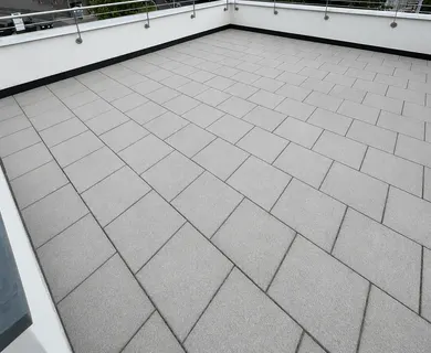 Haus in Haus! Zentrale 3- Zimmerwohnung mit Dachterrasse - Photo 2