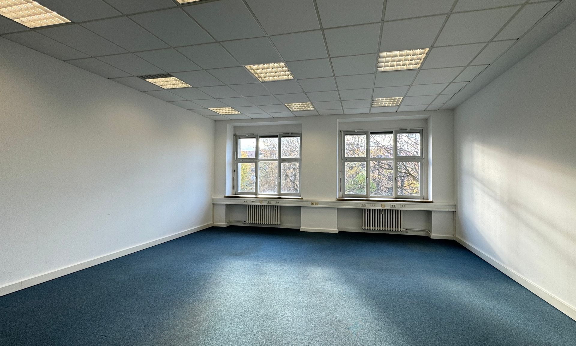 Einzelraumvermietung in gepflegtem Bürogebäude !