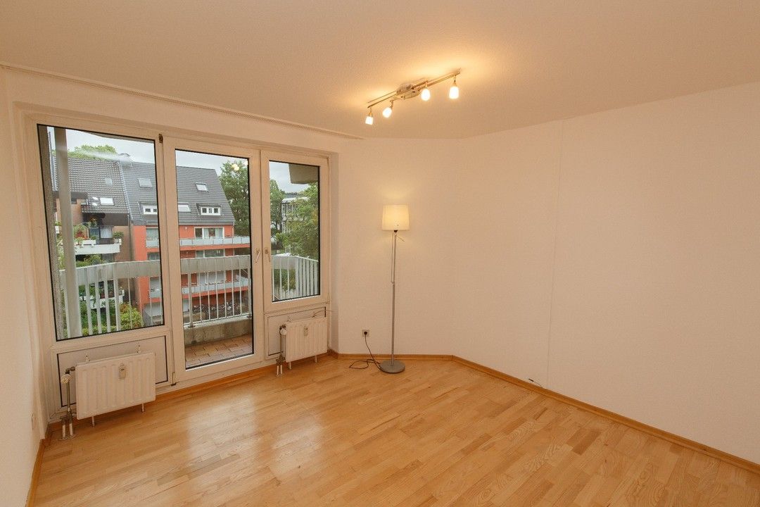 Zimmer mit Balkonausgang