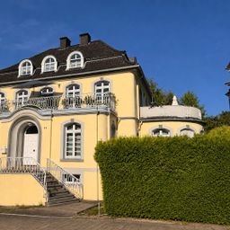 Stilvolle Stadtvilla mit 3 Wohneinheiten im Moltkeviertel!