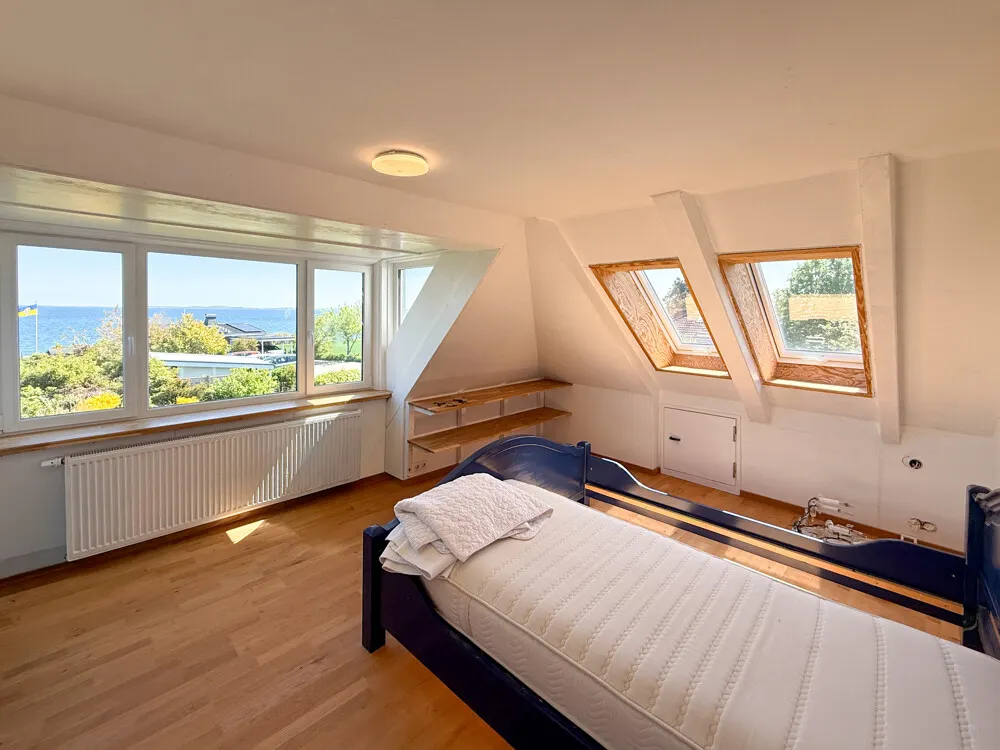 Schlafzimmer mit Ostseeblick