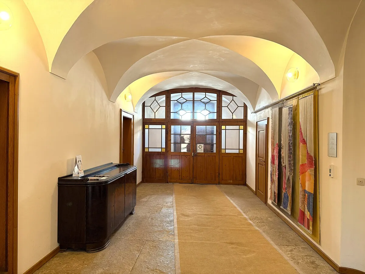 Repräsentative Eingangshalle EG
