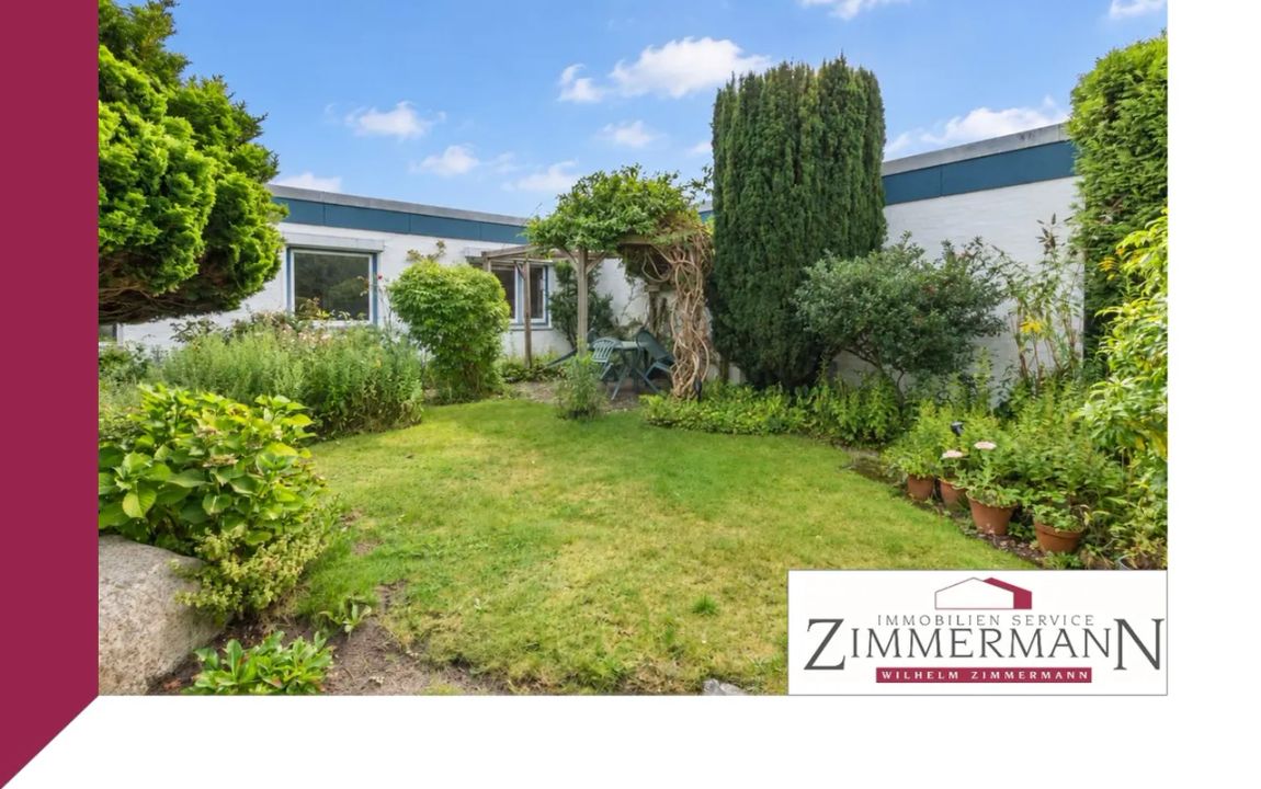 Atrium-Bungalow mit großzügigem Anbau und idyllischem Garten nahe AEZ