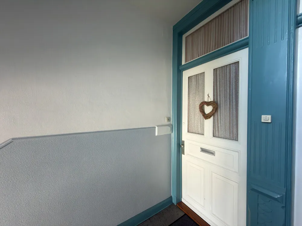 .Wohnungseingang Treppenhaus