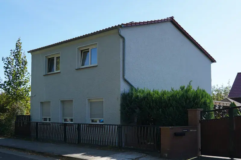 Straßenansicht