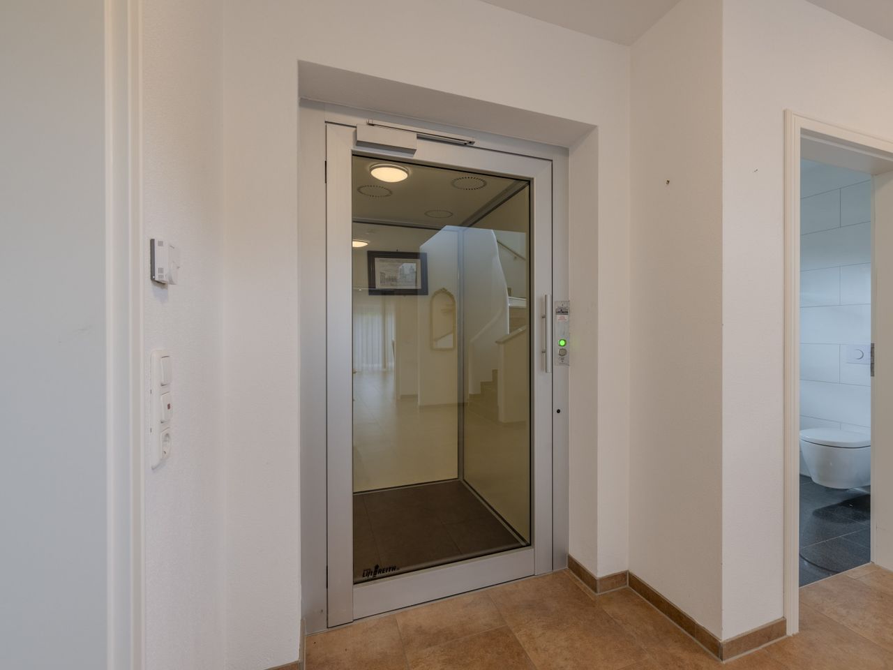 Aufzug in allen Stockwerken