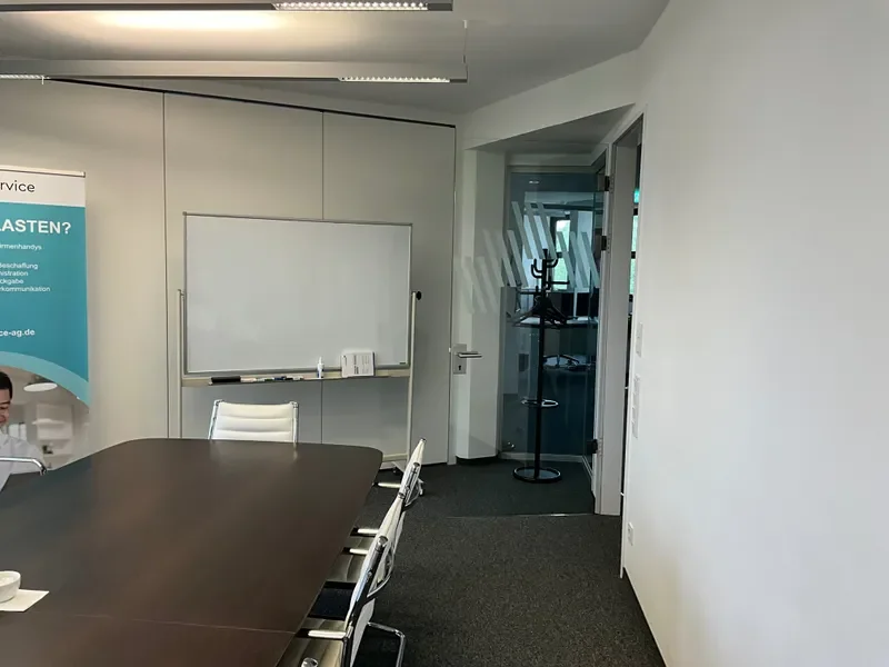 Besprecher 3.OG