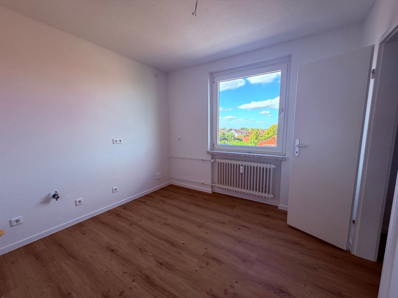 Sanierte 3-Zimmer-Wohnung mit Balkon in Barsinghausen – modernes Wohnen auf ca. 78 m² - Foto 4
