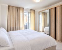 Schlafzimmer 1. OG Links