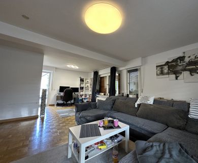 3-Zimmer-Etagenwohnung mit Balkon, Garage - Photo 3