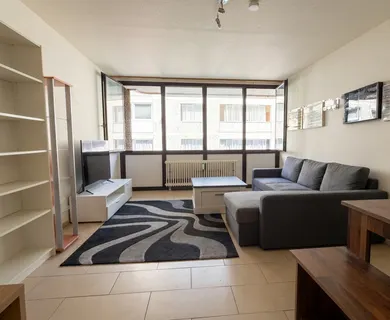 VERMIETETE EINRAUMWOHNUNG IM HERZEN VON KREFELD!