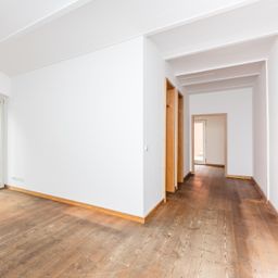 Bürofläche auf 3-Etagen in mitten von Weißensee!