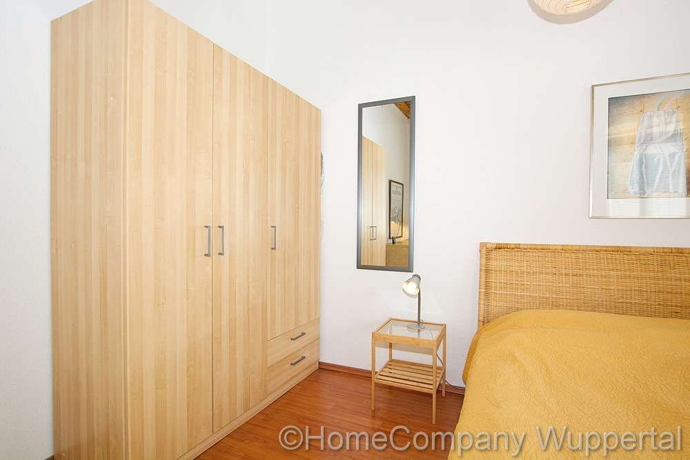 Kleiderschrank