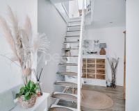 Schöne Holztreppe