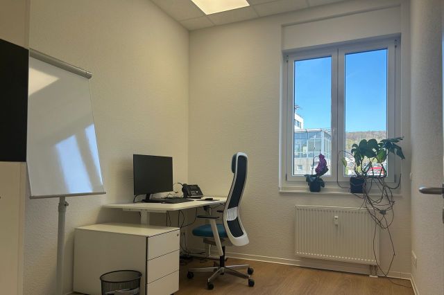 Office 1