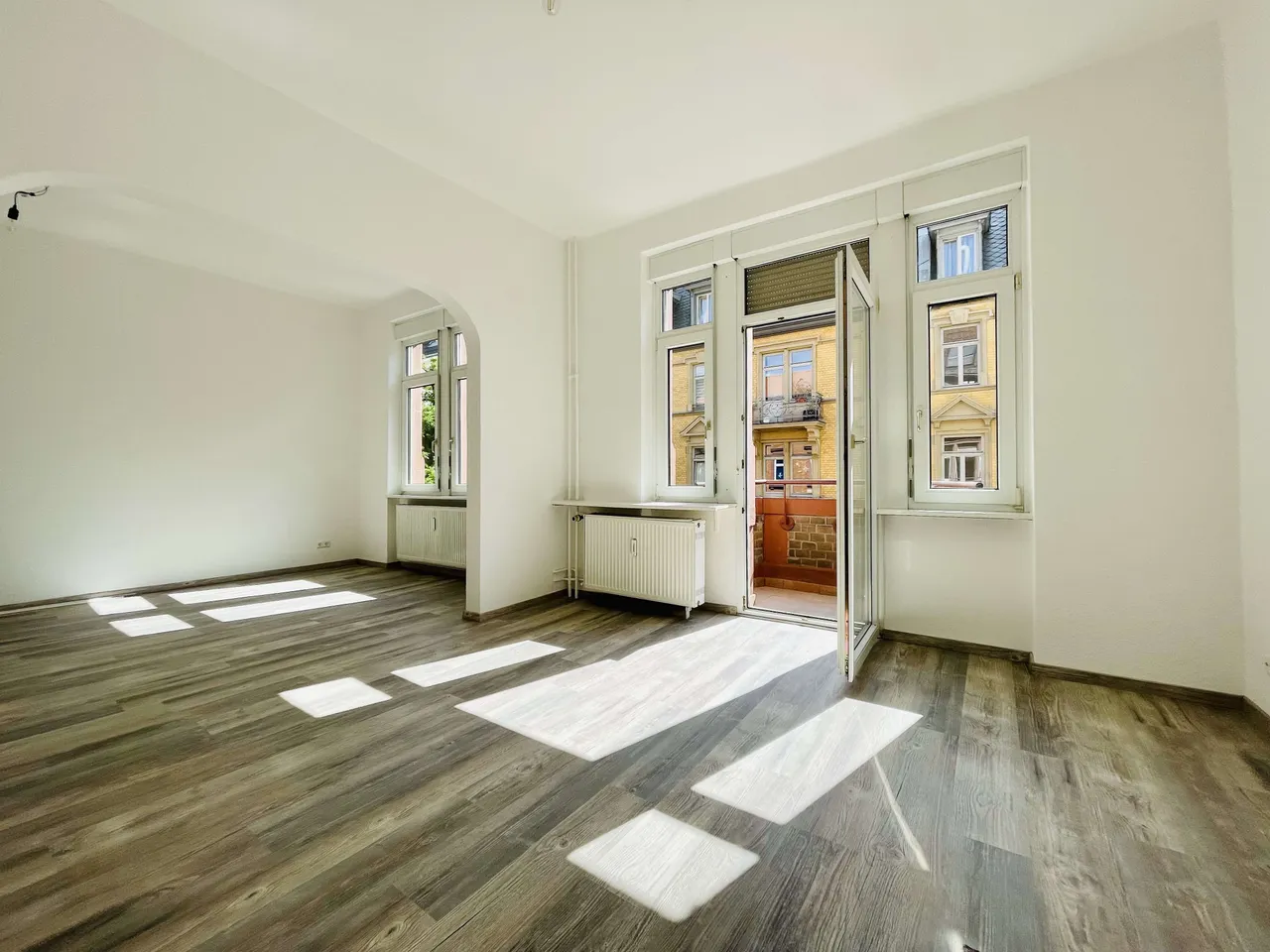 MA-Schwetzingerstadt – gepflegte 3,5 ZKB/Balkon-Altbauwohnung - Foto 1